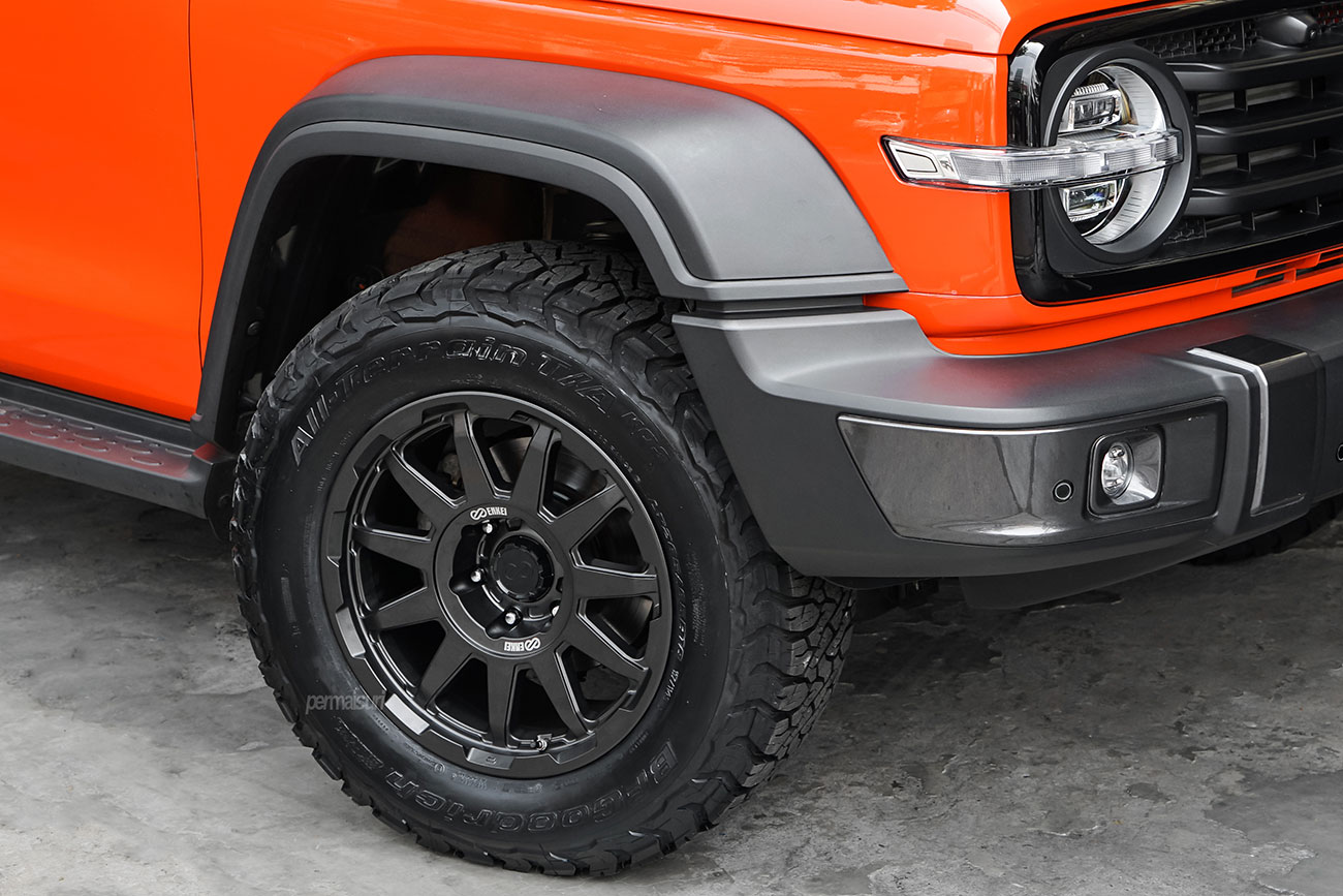 Enkei Trail Cross with GWM Tank 300 HEV