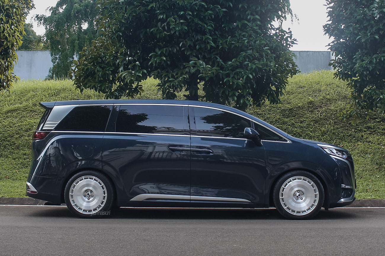 GenZo Forged 09 with Denza D9