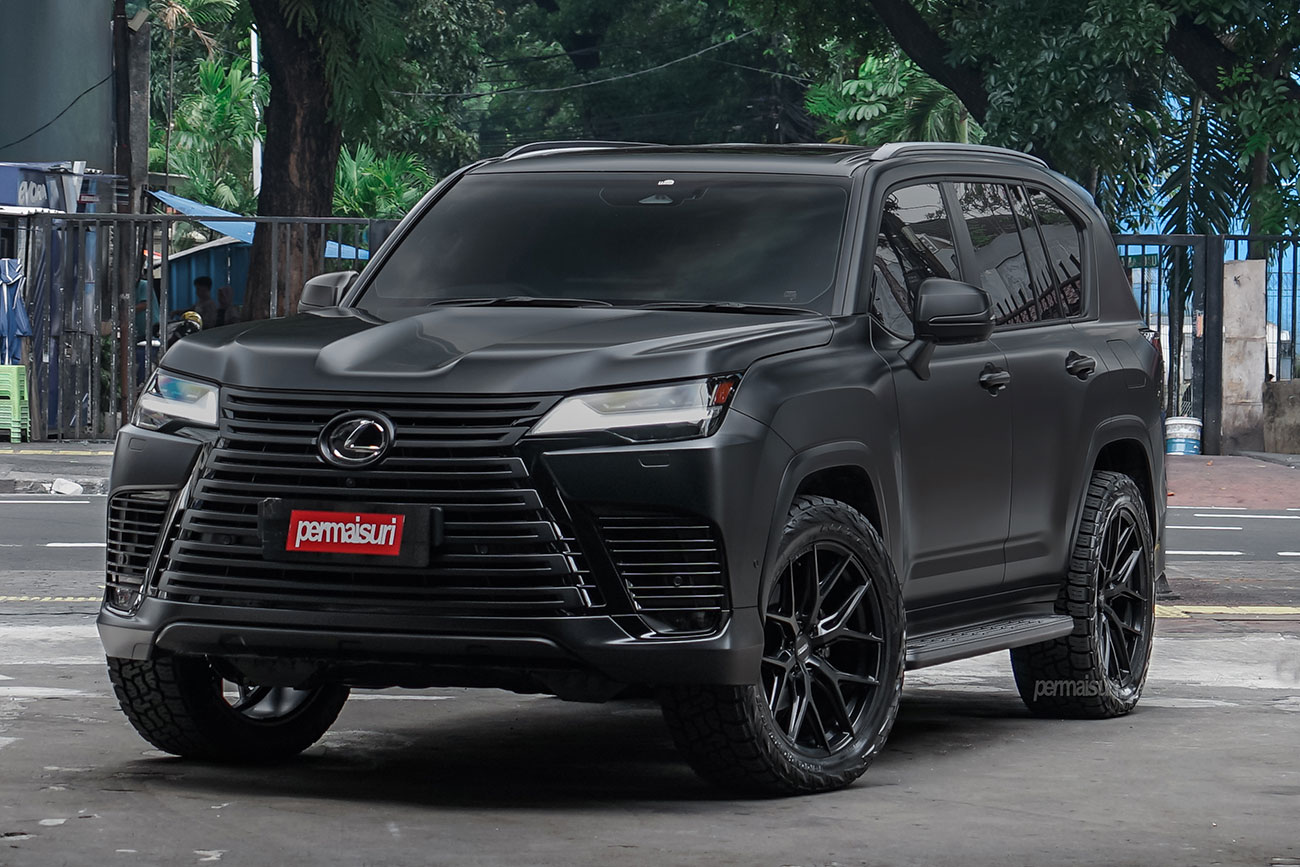 Vossen HF6-4 with Lexus LX700h