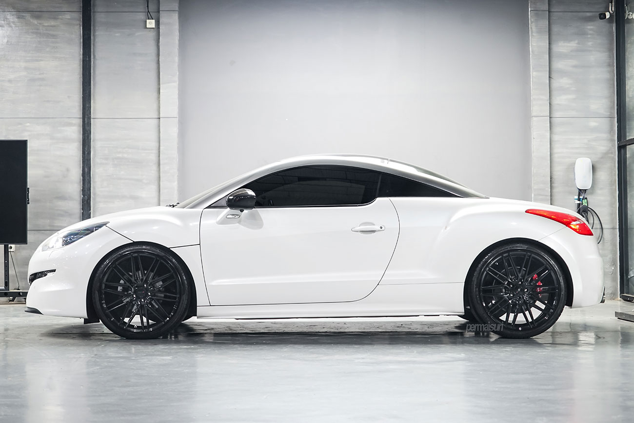 TSW Pescara with Peugeot RCZ