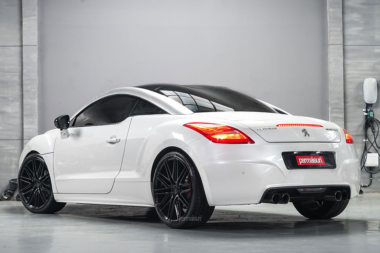 TSW Pescara with Peugeot RCZ